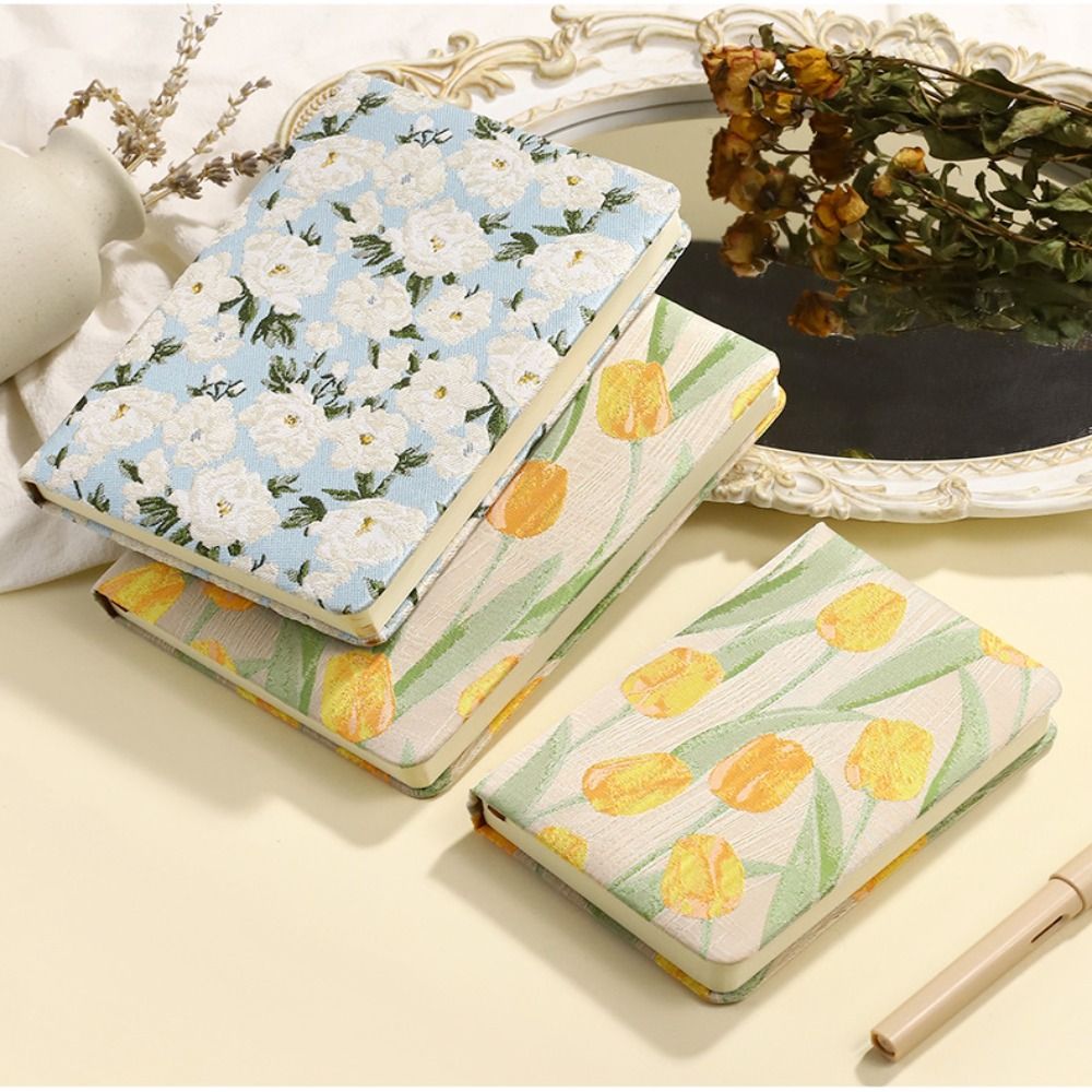 Vintage Embroidered Notebook M - Notebook Dotted A5 评论和价格
