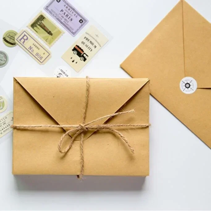 30pcs Large Triangle Fold Flap - Letter Envelope Kraft 评论和价格